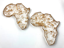 Load image into Gallery viewer, African Shaped Coasters in Clear with Gold Flakes
