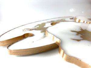 Wine and Glass Holder with two coasters in White and Gold